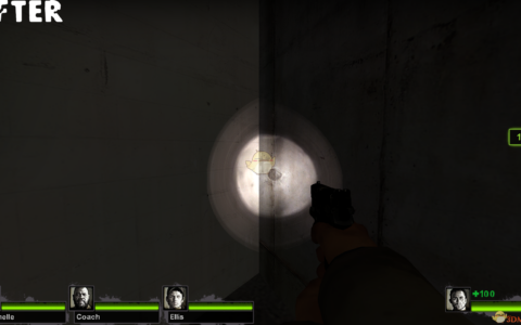 《求生之路2》MOD|毁灭战士手电筒|